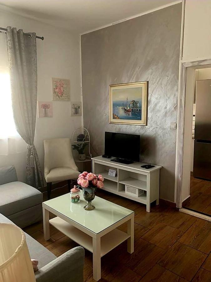 Studio Apartmant Leona With Parking Place Split Ngoại thất bức ảnh