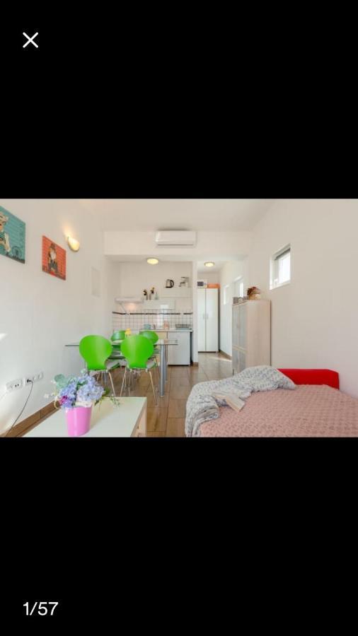 Studio Apartmant Leona With Parking Place Split Ngoại thất bức ảnh